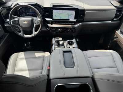 2022 Chevrolet 1500 Crew Cab, $36498. Photo 11