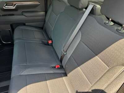 2026 Chevrolet 1500 Crew Cab, $48905.0. Photo 8