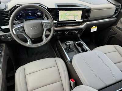 2026 Chevrolet 1500 Crew Cab, $65835.0. Photo 10