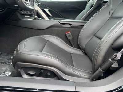 2016 Chevrolet Corvette, $47999. Photo 5