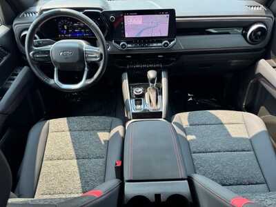 2024 Chevrolet Colorado Crew Cab, $35999. Photo 11