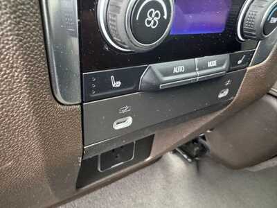 2022 Chevrolet Tahoe, $38999. Photo 12