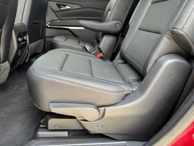 2025 Chevrolet Traverse, $40999. Photo 5