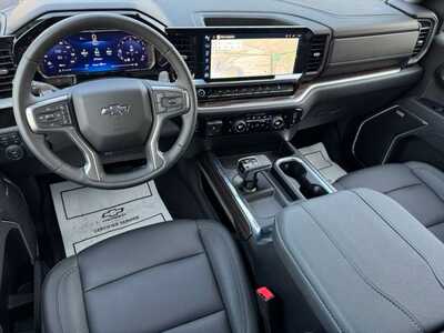 2026 Chevrolet 1500 Crew Cab, $62325.0. Photo 11