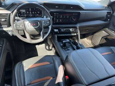 2023 GMC 1500 Crew Cab, $42499. Photo 11