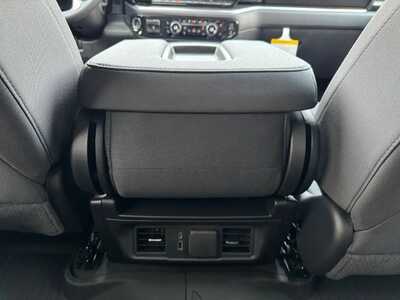 2026 Chevrolet 1500 Crew Cab, $56715.0. Photo 9
