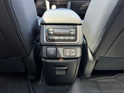 2025 Subaru Ascent, $44499. Photo 11