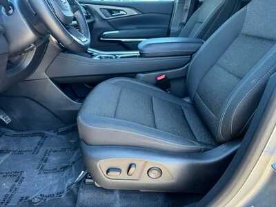 2024 Chevrolet Traverse, $37299. Photo 5