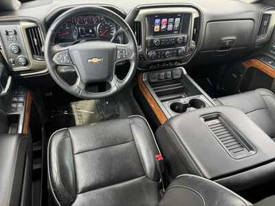 2017 Chevrolet 1500 Crew Cab, $28299. Photo 10