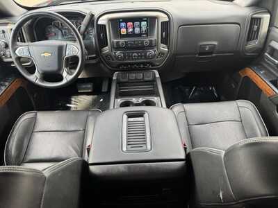 2017 Chevrolet 1500 Crew Cab, $28299. Photo 11