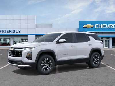 2027 Chevrolet Equinox, $33260. Photo 2