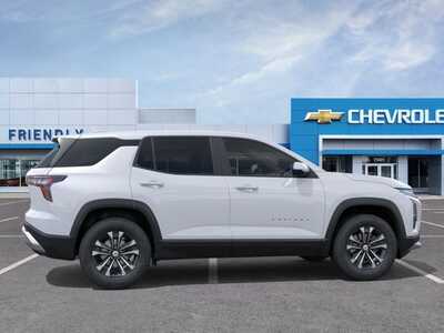 2027 Chevrolet Equinox, $33260. Photo 5