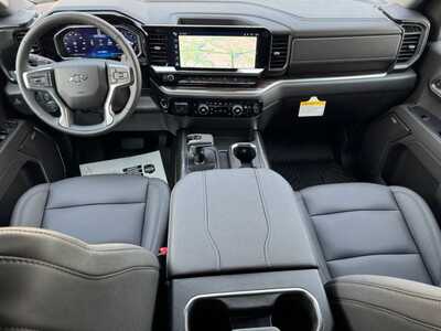 2026 Chevrolet 1500 Crew Cab, $65335.0. Photo 11