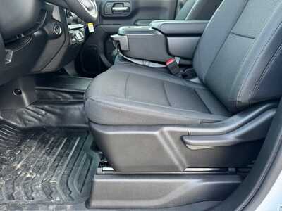 2026 Chevrolet 3500 Crew Cab, $56000.0. Photo 5