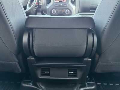 2026 Chevrolet 3500 Crew Cab, $56000.0. Photo 9