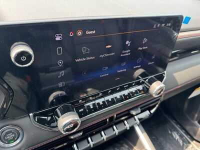 2026 Chevrolet Colorado Crew Cab, $46290.0. Photo 2