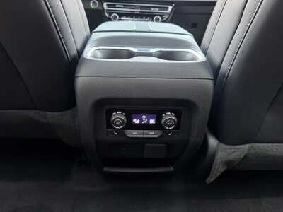 2026 Chevrolet Traverse, $60240.0. Photo 11