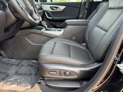 2026 Chevrolet Blazer, $43590.0. Photo 5