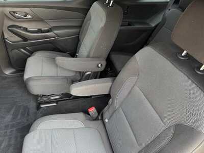 2023 Chevrolet Traverse, $30999. Photo 7