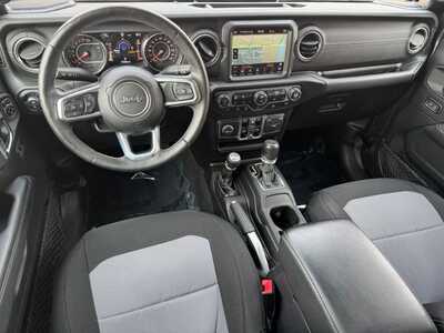 2020 Jeep Gladiator, $22549. Photo 10