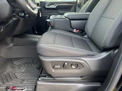 2026 Chevrolet 1500 Crew Cab, $52170.0. Photo 5