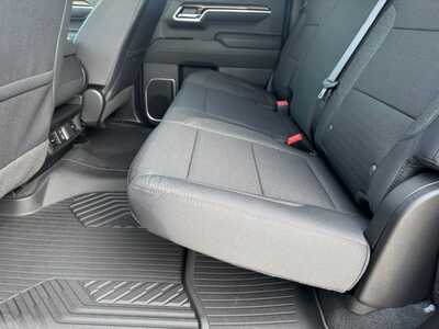 2026 Chevrolet 1500 Crew Cab, $52170.0. Photo 7