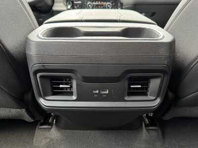 2024 Chevrolet 1500 Crew Cab, $50999. Photo 9