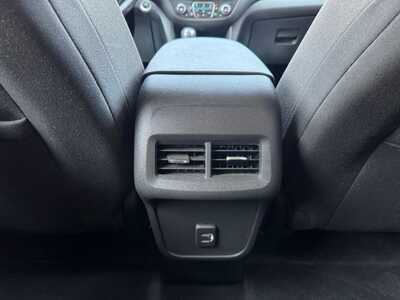 2019 Chevrolet Equinox, $18498. Photo 9