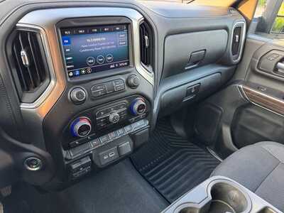 2021 Chevrolet 2500 Crew Cab, $41999. Photo 10