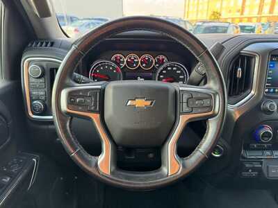2021 Chevrolet 2500 Crew Cab, $41999. Photo 7