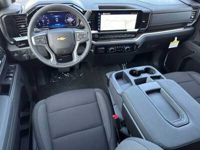 2026 Chevrolet 1500 Crew Cab, $50095.0. Photo 10