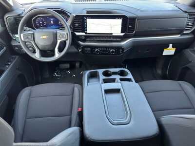 2026 Chevrolet 1500 Crew Cab, $50095.0. Photo 11