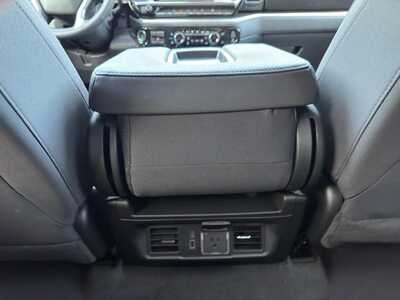 2026 Chevrolet 1500 Crew Cab, $50095.0. Photo 9