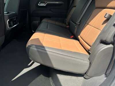 2023 Chevrolet 1500 Crew Cab, $50898. Photo 7