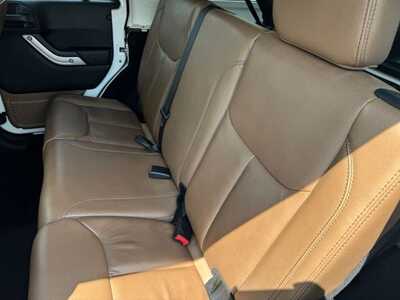 2013 Jeep Wrangler Unlimited, $20999. Photo 7