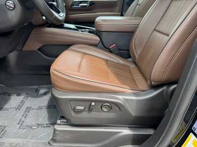 2025 Chevrolet Tahoe, $73499. Photo 5