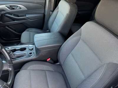 2023 Chevrolet Traverse, $27998. Photo 6