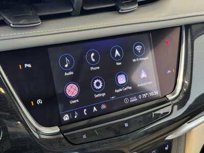 2020 Cadillac XT6, $27998. Photo 2