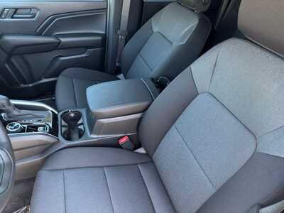 2026 Chevrolet Colorado Crew Cab, $41920.0. Photo 6