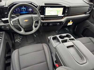 2026 Chevrolet 1500 Crew Cab, $58235.0. Photo 10