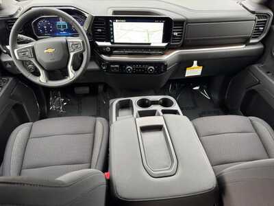 2026 Chevrolet 1500 Crew Cab, $58235.0. Photo 11