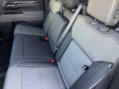 2026 Chevrolet 1500 Crew Cab, $71270.0. Photo 9