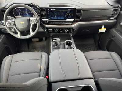 2026 Chevrolet 1500 Crew Cab, $52825.0. Photo 11