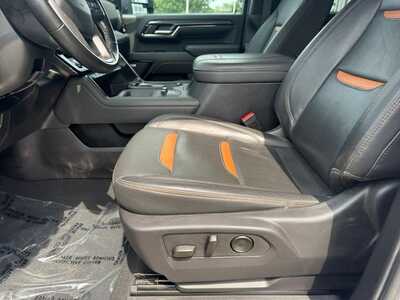 2024 GMC 3500 Crew Cab, $61949. Photo 5