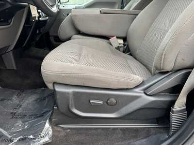 2020 Ford F150 Crew Cab, $26149. Photo 5