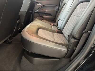 2020 Chevrolet Colorado Crew Cab, $28295. Photo 7