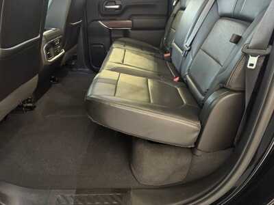 2021 Chevrolet 3500 Crew Cab, $57049. Photo 7