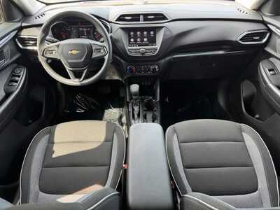 2023 Chevrolet TrailBlazer, $22999. Photo 11