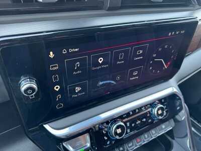 2024 GMC 1500 Crew Cab, $57399. Photo 2