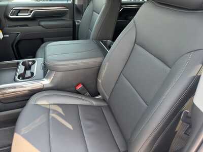 2026 Chevrolet 3500 Crew Cab, $82945.0. Photo 6